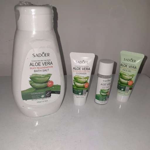 پک مراقبت پوستی آلوئه ورا